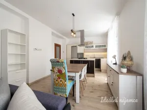 Pronájem bytu 2+kk, Praha - Vršovice, Kodaňská, 58 m2