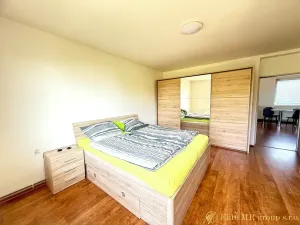 Prodej bytu 2+1, Žeretice, 67 m2