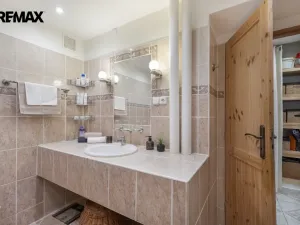 Prodej bytu 3+1, Meziboří, J. A. Komenského, 67 m2