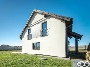 Prodej rodinného domu, Kozomín, 135 m2