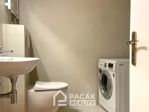 Pronájem bytu 1+1, Olomouc - Holice, Hanácká, 25 m2