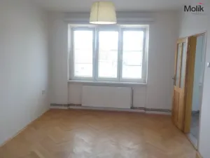 Pronájem bytu 3+1, Teplice - Trnovany, Skupova, 70 m2