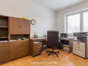 Prodej obchodního prostoru, Želetice, 3355 m2
