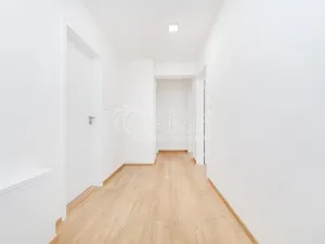 Prodej rodinného domu, Chocerady, 189 m2