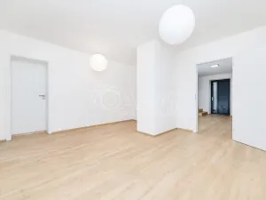 Prodej rodinného domu, Chocerady, 189 m2