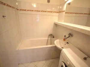 Pronájem bytu 2+1, Zlín, Hluboká, 58 m2