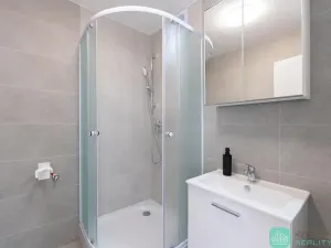 Prodej bytu 2+1, Osek, Hrdlovská, 53 m2