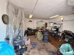 Pronájem garáže, Praha - Podolí, Pod Pekařkou, 39 m2