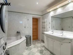 Prodej rodinného domu, Vejprty, Kamenická, 180 m2