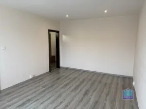 Prodej bytu 2+1, Dobřany, Sokolovská, 57 m2