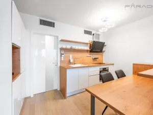 Prodej bytu 1+kk, Praha - Žižkov, Olšanská, 35 m2