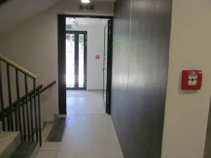 Pronájem kanceláře, Praha - Žižkov, Olgy Havlové, 71 m2