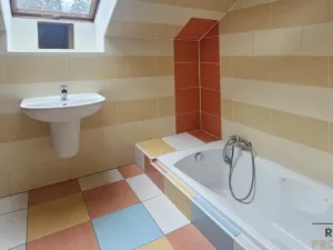 Pronájem bytu 2+1, Třebotov, Hlavní, 80 m2