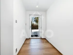 Prodej bytu 4+kk, Praha - Klánovice, Holekova, 158 m2