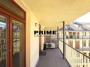 Pronájem kanceláře, Praha - Smíchov, Štefánikova, 147 m2