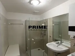 Pronájem kanceláře, Praha - Smíchov, Štefánikova, 147 m2