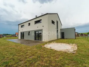 Prodej rodinného domu, Kornatice, 270 m2