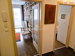 Prodej bytu 2+kk, Praha - Háje, Jurkovičova, 65 m2