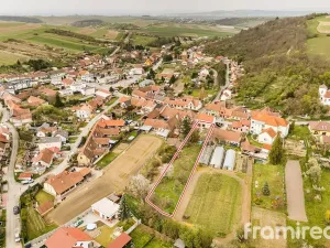 Prodej rodinného domu, Lovčičky, 200 m2