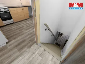 Pronájem bytu 2+kk, Velvary, Chržínská, 78 m2