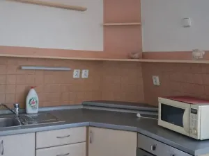 Pronájem bytu 1+kk, Praha - Košíře, Smolíkova, 54 m2