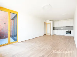 Pronájem bytu 2+kk, Praha - Smíchov, Nádražní, 64 m2