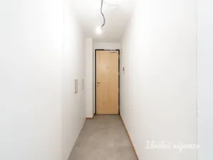 Pronájem bytu 2+kk, Praha - Smíchov, Nádražní, 64 m2