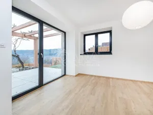 Prodej bytu 5+kk, Chocerady, 189 m2