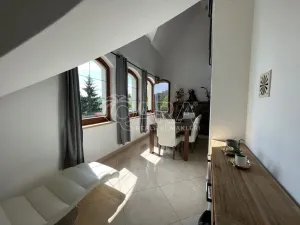 Pronájem rodinného domu, Praha - Záběhlice, Dolní Chaloupky, 245 m2