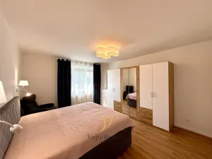 Pronájem bytu 3+1, Olomouc, Ladova, 86 m2