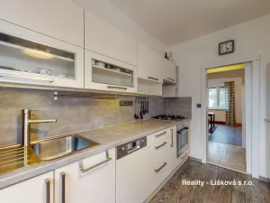 Prodej bytu 3+1, Ústí nad Labem - Bukov, Kosmova, 77 m2