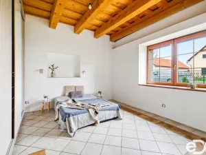 Prodej rodinného domu, Dolní Beřkovice - Vliněves, 400 m2