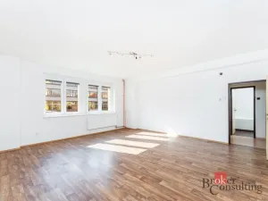 Prodej bytu 2+1, Praha - Libeň, Sokolovská, 72 m2