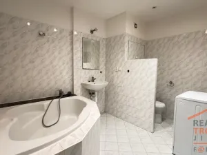 Pronájem bytu 3+1, Hradec Králové, třída Edvarda Beneše, 96 m2