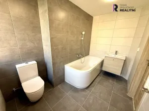 Prodej bytu 2+1, Horní Slavkov, Poštovní, 65 m2