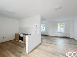 Pronájem bytu 2+kk, Jablonec nad Nisou, Maršovická, 80 m2