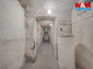 Prodej bytu 3+1, Jaroměř - Pražské Předměstí, Husova, 124 m2