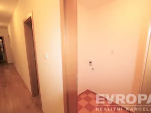 Pronájem bytu 2+kk, Praha - Záběhlice, Za návsí, 73 m2