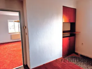 Pronájem bytu 2+1, Opava, Krnovská, 70 m2