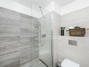 Prodej bytu 2+kk, Liberec - Liberec III-Jeřáb, U Nisy, 63 m2