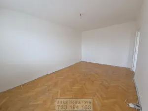 Pronájem bytu 2+1, Krnov - Pod Bezručovým vrchem, Jiráskova, 57 m2