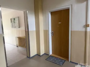 Pronájem bytu 3+kk, Praha - Bohnice, Dolákova, 74 m2