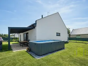 Prodej rodinného domu, Ústín, 128 m2