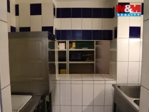 Pronájem restaurace, Holice, Smetanova, 233 m2