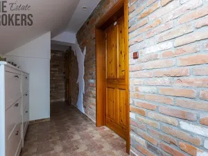 Prodej ubytování, Březí, Na štěrkách, 333 m2