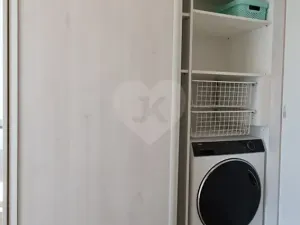 Pronájem bytu 2+kk, Praha - Libeň, Novovysočanská, 53 m2