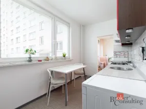 Prodej bytu 3+1, Orlová - Lutyně, Karla Dvořáčka, 71 m2