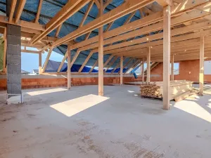 Prodej rodinného domu, Křinec, Spojovací, 355 m2