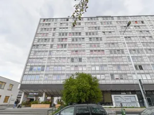 Pronájem bytu 3+kk, Praha - Karlín, Molákova, 42 m2