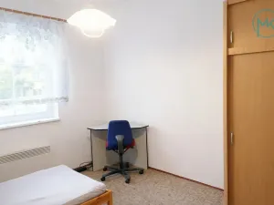Pronájem bytu 1+kk, Zlín, Kvítková, 35 m2